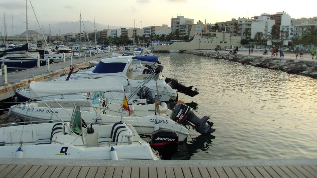 1 Calle Del Mar Apartamento ガルチャ エクステリア 写真